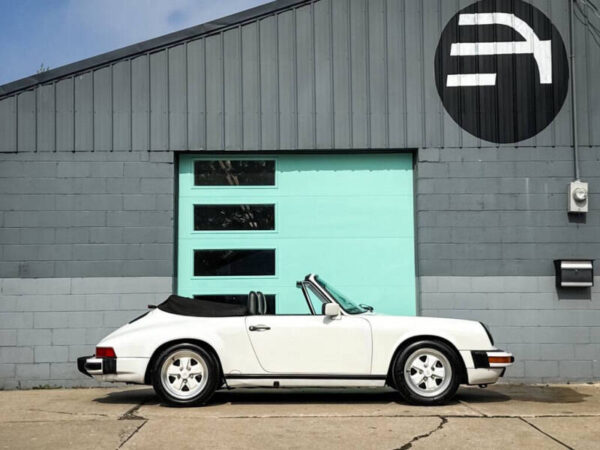 1986 Porsche 911 Carrera Cabriolet - Image 11