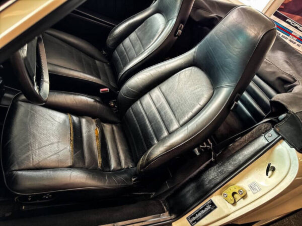 1986 Porsche 911 Carrera Cabriolet - Image 21