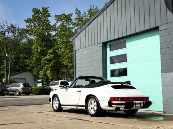1986 Porsche 911 Carrera Cabriolet - Image 3