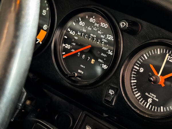 1986 Porsche 911 Carrera Cabriolet - Image 30